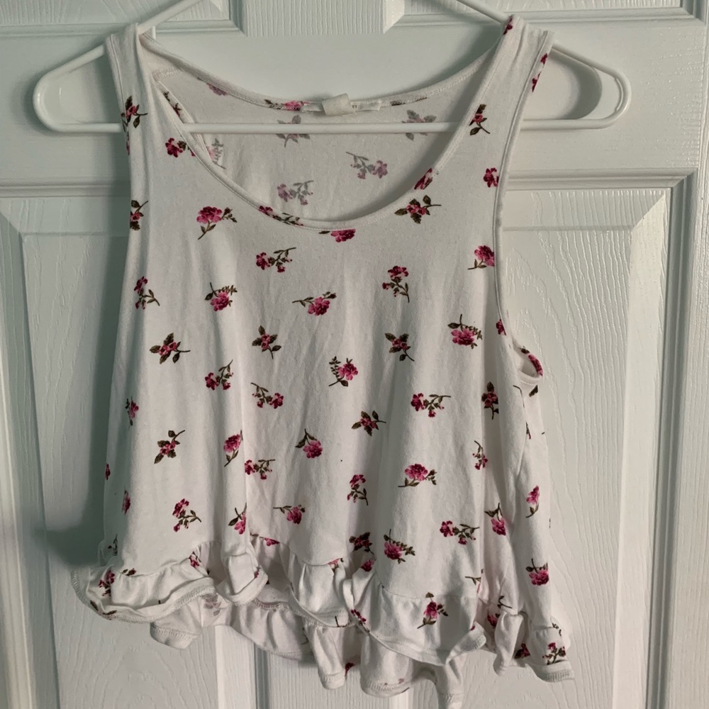 Floral ruffle crop too
